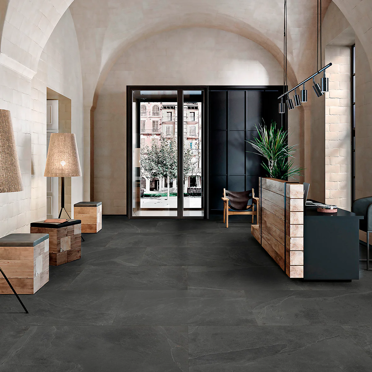 Gentle Stone Black -  Mat - Image 2